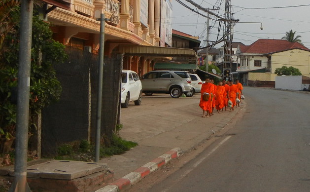 alms-vientiane