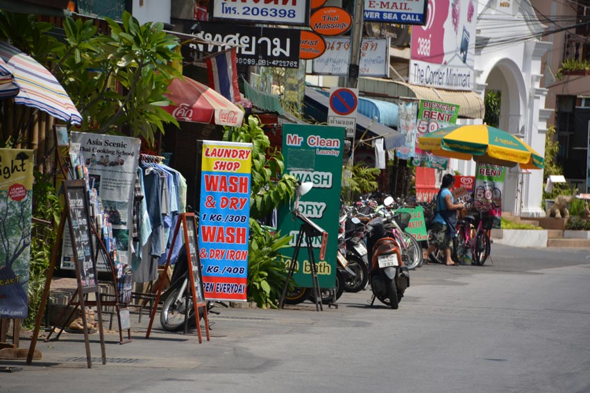 chiang-mai-street