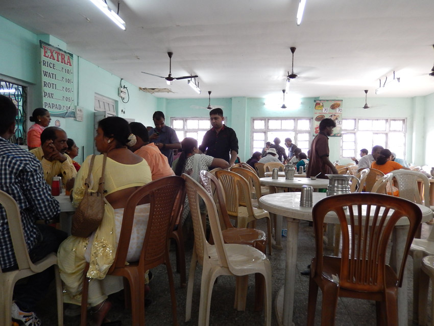 Dining with locals in Mumbai