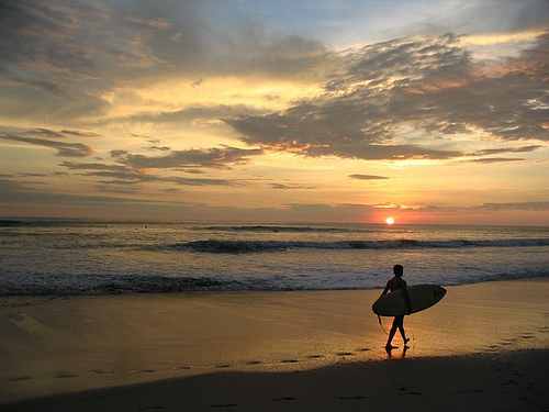 photo credit: Another Day of Surfing Ends in Mal Pais (Costa Rica) via photopin (license)
