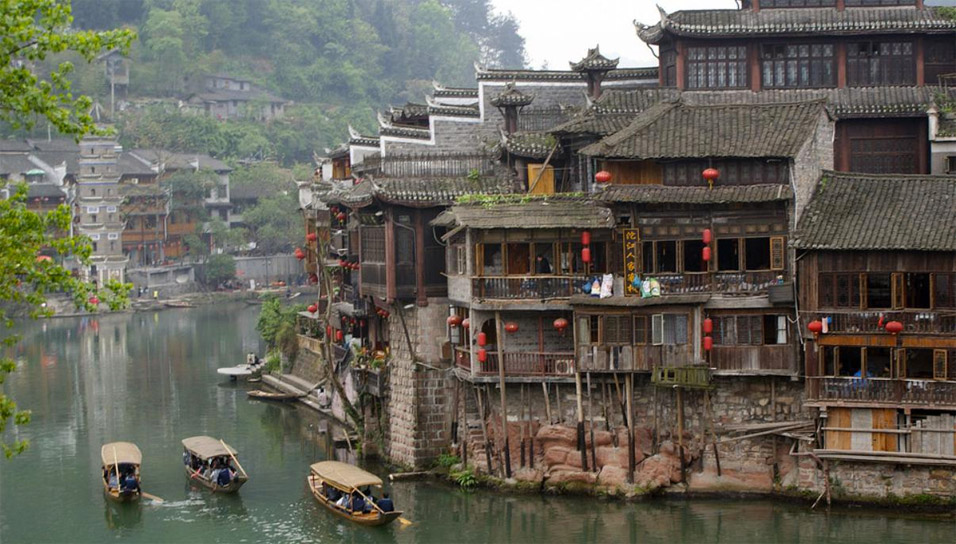 ancient-china-town-river